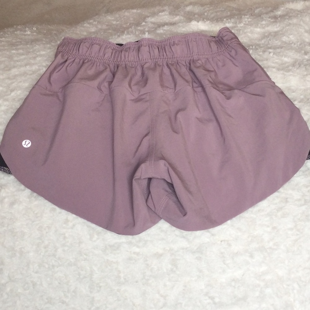 Like NEW! RARE!❤️LULULEMON Go the Distance short! - Picture 15 of 16